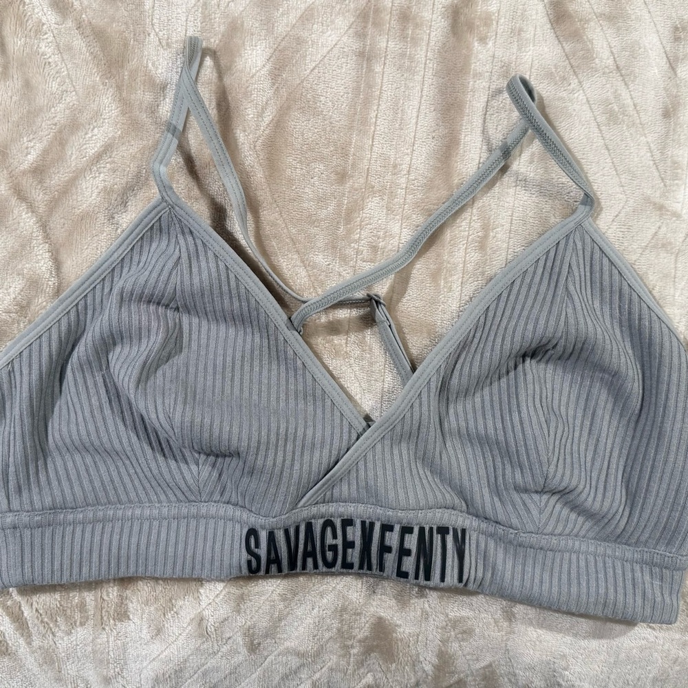 Savage X Fenty Ribbed Gray Bralette